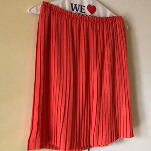 Banana Republic Orange Pleated Skirt Size M